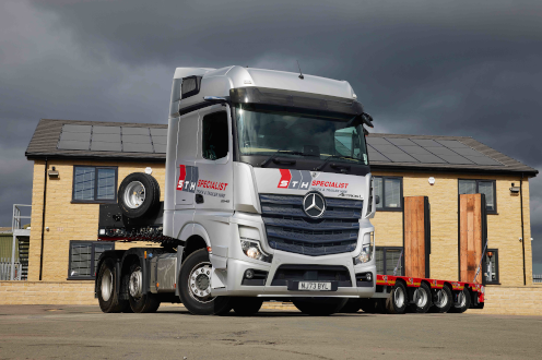 Image shows a TSL Vanguard Ltd truck 